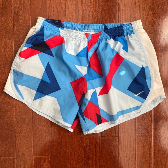 Nike Dri-Fit Tempo Athletic Shorts - Picture 1 of 5